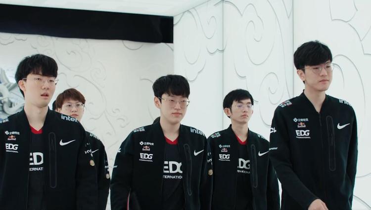 球迷而言 球迷而言